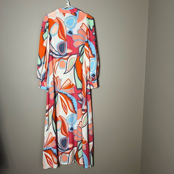 ALEXIS Mixed Floral Long Sleeve Robe Dress Coverup - Picture 7 of 9
